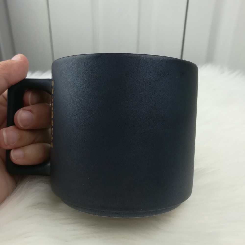 Starbucks Viennese Airplane mug - Picture 5 of 7